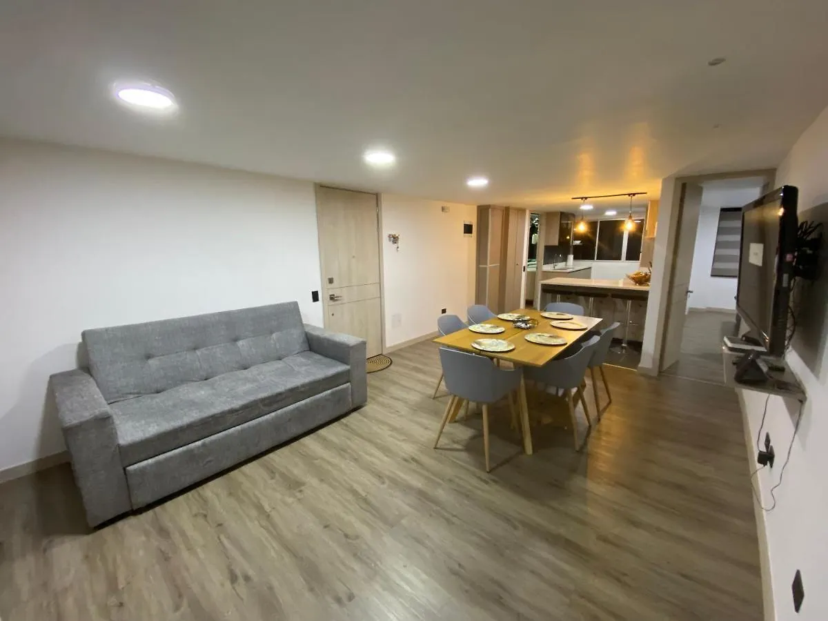 Modern, Apt/Near Tourist Sites. Medellín
